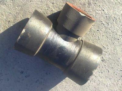 老房子广河铸铁管下水漏水怎么处理